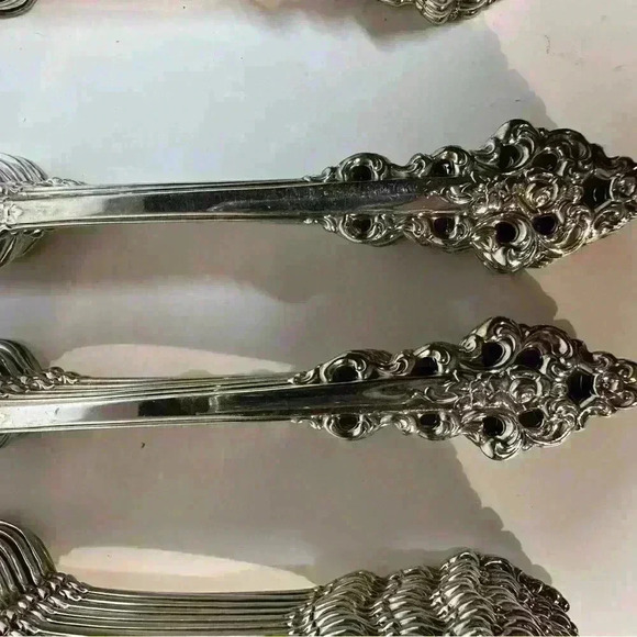 International Deep Silver Silverplate Rochambeau Flatware 113 Pieces Please Read - Picture 9 of 11